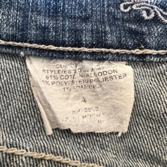 Zena Women's Embroidered Jeans 4 - Picture 12 of 14